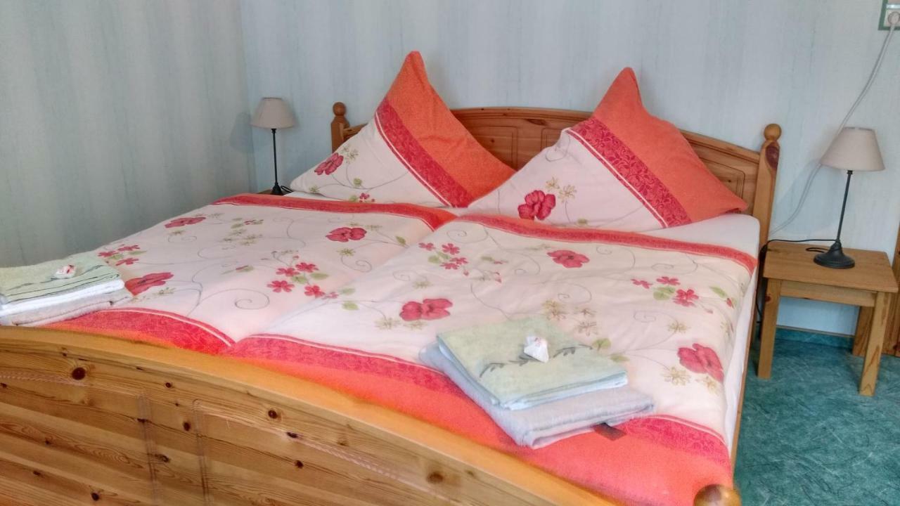 Ferienwohnung Glaser Зебниц Екстериор снимка